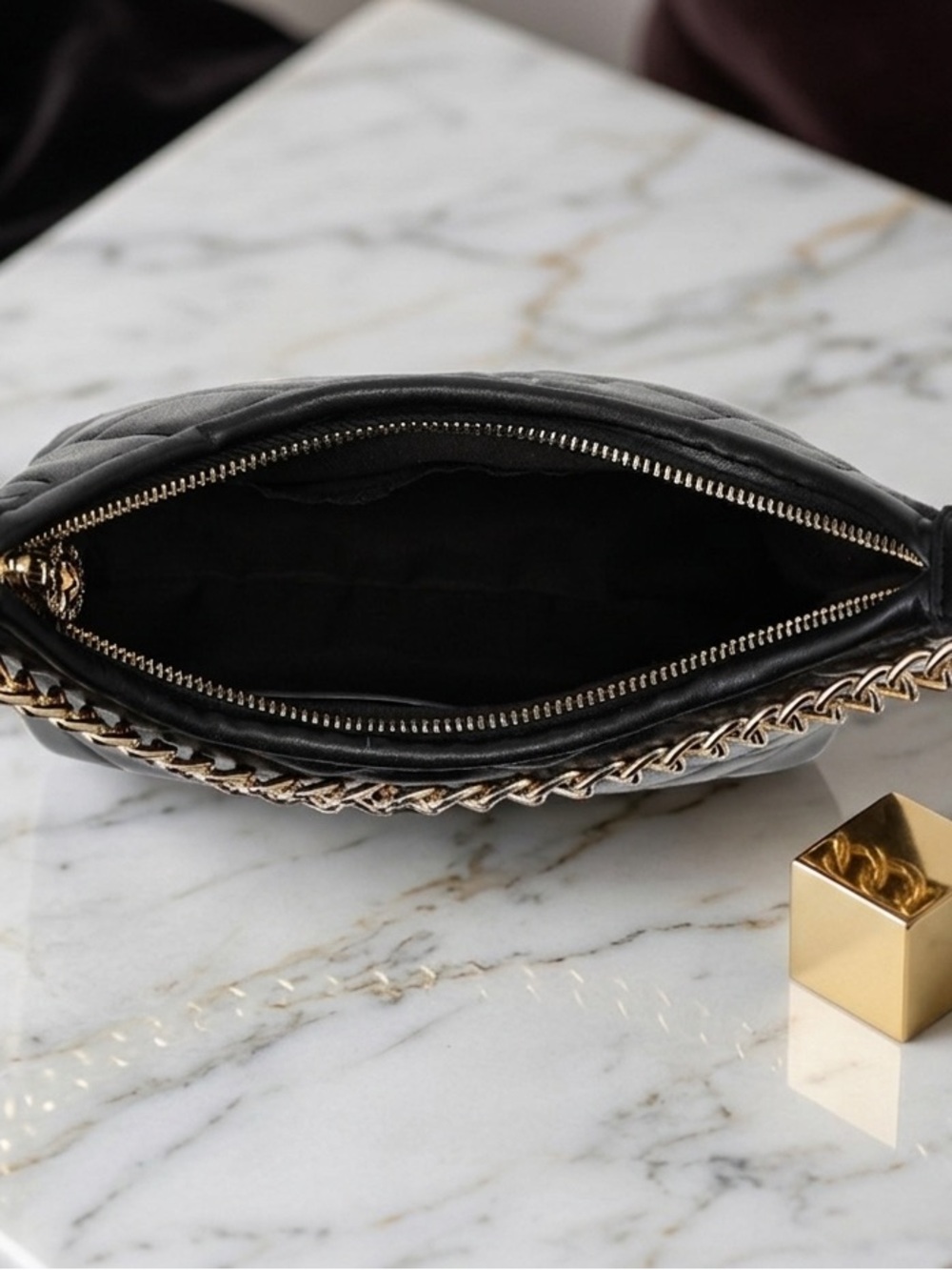 Valentino Orlandi Black Crystal-Studded Crossbody Bag NWT Retail $199 - Picture 5 of 6